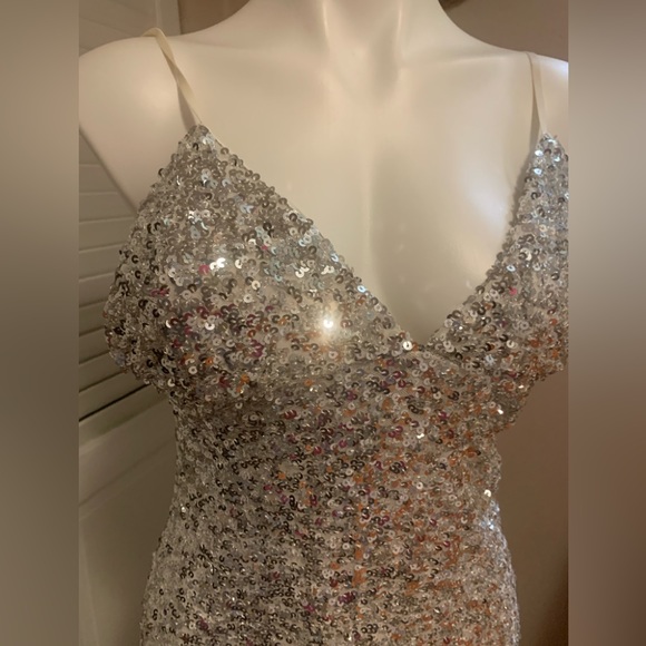 Fashion Nova XL - Picture 6 of 12